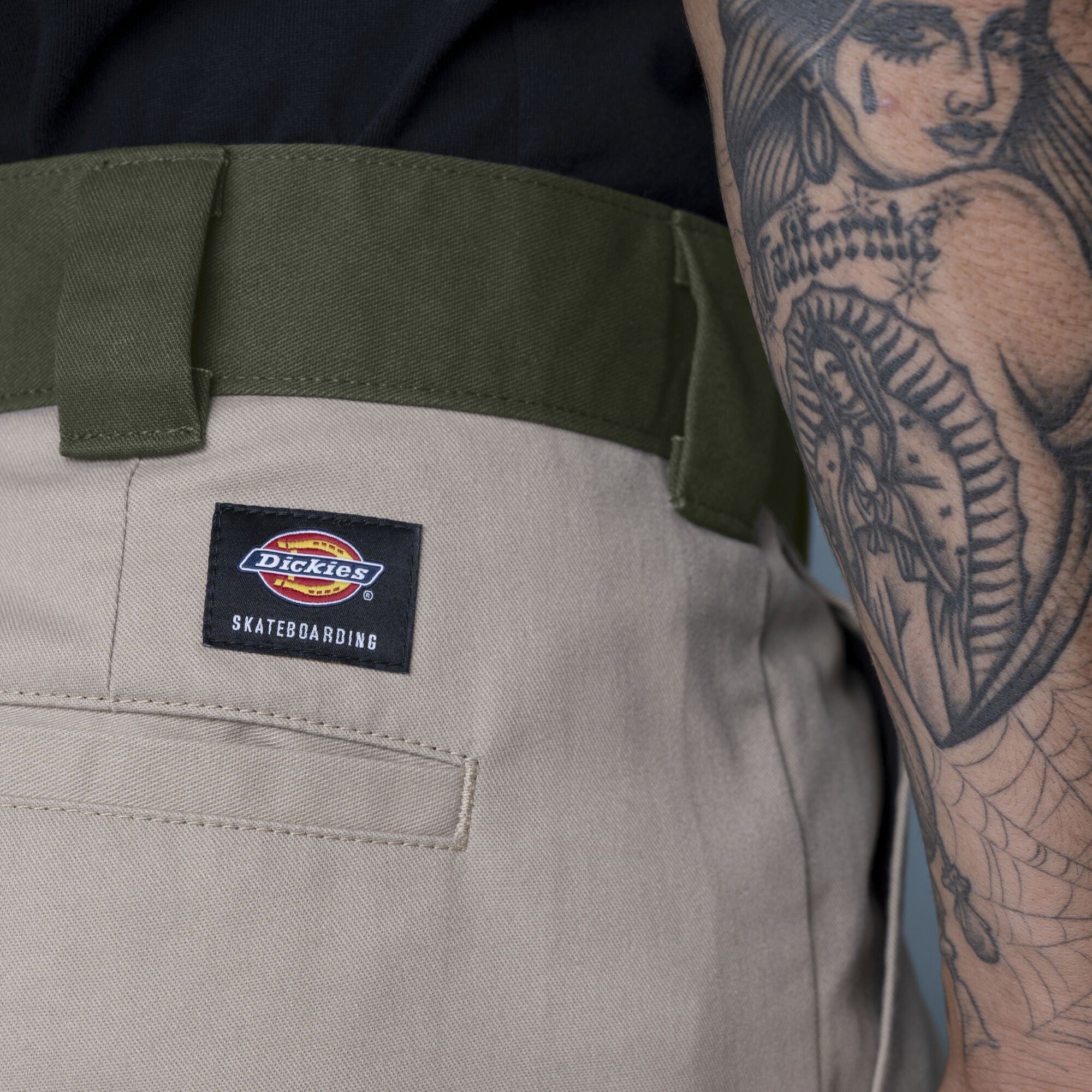 Dickies - Ronnie Sandoval Loose Fit Double Knee Pants (Desert Sand) *S –